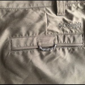 Columbia men’s XCO hiking pants. Size 34.